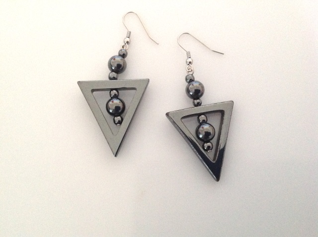 Boucles d'oreilles en hmatite - modle4